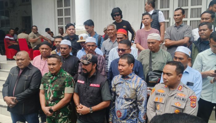 Bupati Aceh Timur Iskandar Usman Al-Farlaky Terima Audiensi Petani Korban HGU, Bentuk Tim dan Siap Kawal Hingga Kementerian ATR/BPN Jakarta