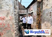 Foto : Dua rumah warga di Sukodono terbakar, Bupati Subandi pastikan perbaikan dimulai pekan ini.