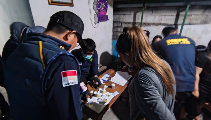Jaga Kamtibmas Tetap Kondusif, Kapolres Gresik Pimpin Operasi Gabungan Miras dan Narkoba
