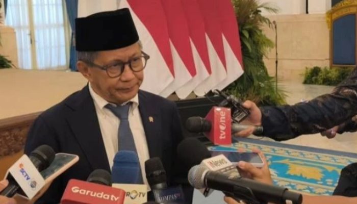 KAKI Jatim Soroti Pernyataan Rocky Gerung: Masuk Istana Harus Bawa Integritas, Bukan Ikut Arus Kekuasaan