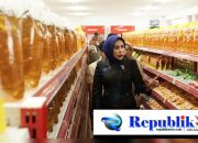 Foto: Menko pangan tinjau KDKMP Tambakrejo,didampingi Wabup Sidoarjo,mimik idayana.