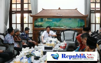 Foto: 16 sekolah Sidoarjo raih penghargaan Adiwiyata.