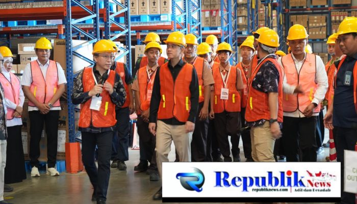 Wapres Gibran Kunjungi Pabrik Sepeda di Sidoarjo, Dorong Produk Lokal Tembus Pasar Global