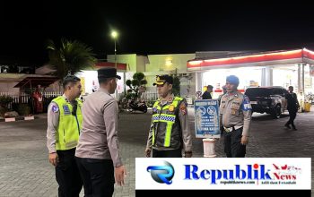 Kapolres Pasuruan Patroli Cek Langsung sejumlah SPBU , Pastikan Stok BBM Aman dan Antrean Normal