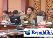 Foto: Musim hujan kian dekat, Bupati Subandi minta kades se-Wonoayu percepat normalisasi sungai.