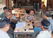 Kapolsek Peudawa Perkuat Sinergi Jaga Kamtibmas Bersama Tokoh Masyarakat Gampong Keude