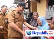 Foto: Bupati Subandi sidak RTLH perbaikan dimulai November.