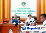 Foto: Bupati Subandi melakukan kunjungan kerja ke kantor wilayah BPN provinsi Jawa Timur.