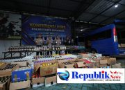 Foto: Gelar operasi KRYD , Polrestabes Surabaya sita 5.385 botol miras ilegal.