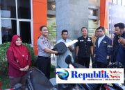 Foto: Polres Gresik amankan 11 tersangka curanmor,empat motor dikembalikan ke korban.